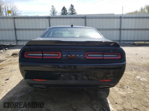 ✅ 2018 Dodge Challenger GT • VIN: 2C3CDZGGXJH341545 • Лот: 49237253. Опубликован ранее на Copart с пробегом 68 011 миль. Бесплатный доступ к архиву аукционных продаж из США и подробный отчёт об истории автомобиля на DreamBid. Изображение 6.