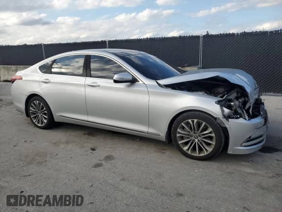 2015 Hyundai Genesis 3.8L z VIN KMHGN4JE0FU084805, wystawiony jako Copart lot #87366995 z przebiegiem 91 556 mil mil oraz Szkoda całkowita • Salvage title. Historia ofert i sprzedaży dostępna na DreamBid. Obrazek 4.