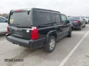 ✅ 2006 Jeep Commander • VIN: 1J8HG48KX6C362784 • Lot: 41841953. Wystawiony na IAAI z przebiegiem 188 600 mil. Bezpłatny archiwum sprzedaży aukcyjnych z USA i szczegółowy raport historii pojazdu na DreamBid. Zdjęcie 4.