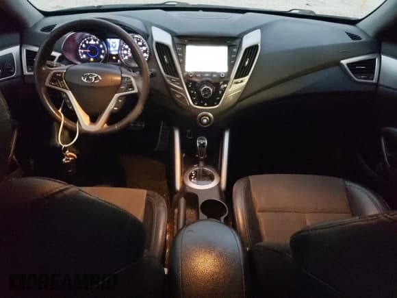 ✅ 2013 Hyundai Veloster w/Black Int • VIN: KMHTC6AD0DU103339 • Lot: 80997924. Wystawiony na Copart z przebiegiem 159 305 mil. Bezpłatny archiwum sprzedaży aukcyjnych z USA i szczegółowy raport historii pojazdu na DreamBid. Zdjęcie 8.