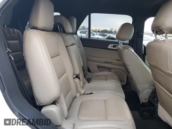 ✅ 2014 Ford Explorer Limited • VIN: 1FM5K8F82EGB18220 • Lot: 90847445. Wystawiony na Copart z przebiegiem 274 883 mil. Bezpłatny archiwum sprzedaży aukcyjnych z USA i szczegółowy raport historii pojazdu na DreamBid. Zdjęcie 11.