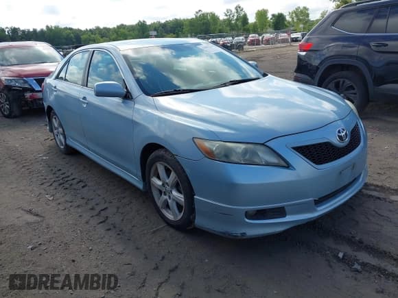 ✅ 2008 Toyota Camry LE • VIN: 4T1BK46K68U569907 • Лот: 42983230. Опубликован ранее на IAAI с пробегом 104 553 миль. Бесплатный доступ к архиву аукционных продаж из США и подробный отчёт об истории автомобиля на DreamBid. Изображение 1.