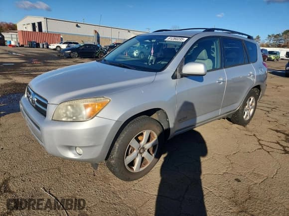 ✅ 2006 Toyota RAV4 Limited • VIN: JTMBD31V665004056 • Lot: 91280235. Wystawiony na Copart z przebiegiem 157 972 mil. Bezpłatny archiwum sprzedaży aukcyjnych z USA i szczegółowy raport historii pojazdu na DreamBid. Zdjęcie 1.