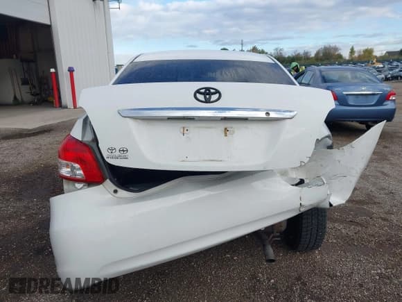 ✅ 2007 Toyota Yaris • VIN: JTDBT923371108760 • Lot: 43433505. Listed on IAAI with 111,576 mi. Free auction sales archive from the USA and detailed vehicle history report at DreamBid. Image 16.