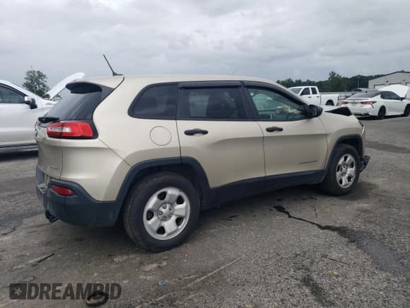 ✅ 2014 Jeep Cherokee Sport • VIN: 1C4PJMAB1EW272998 • Lot: 68180945. Wystawiony na Copart z przebiegiem 214 148 mil. Bezpłatny archiwum sprzedaży aukcyjnych z USA i szczegółowy raport historii pojazdu na DreamBid. Zdjęcie 3.