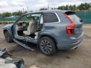 ✅ 2021 Volvo XC90 Momentum • VIN: YV4102CKXM1738351 • Лот: 65900165. Опубликован ранее на Copart с пробегом 51 442 миль. Бесплатный доступ к архиву аукционных продаж из США и подробный отчёт об истории автомобиля на DreamBid. Изображение 2.