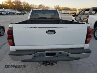 ✅ 2005 Chevrolet Silverado 1500 Work Truck • VIN: 1GCEC14X75Z145355 • Лот: 76287934. Опубликован ранее на Copart с пробегом 306 156 миль. Бесплатный доступ к архиву аукционных продаж из США и подробный отчёт об истории автомобиля на DreamBid. Изображение 6.