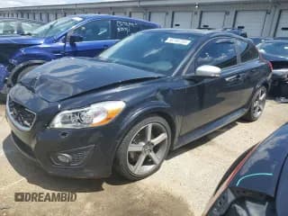 ✅ 2013 Volvo C30 T5 • VIN: YV1672MK5D2309013 • Lot: 58766754. Wystawiony na Copart z przebiegiem 106 960 mil. Bezpłatny archiwum sprzedaży aukcyjnych z USA i szczegółowy raport historii pojazdu na DreamBid. Zdjęcie 1.