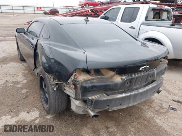 ✅ 2010 Chevrolet Camaro LS • VIN: 2G1FA1EV3A9193925 • Lot: 42136227. Listed on IAAI with 167,194 mi. Free auction sales archive from the USA and detailed vehicle history report at DreamBid. Image 3.