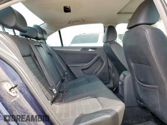 ✅ 2013 Volkswagen Jetta SEL • VIN: 3VWLX7AJ4DM354418 • Lot: 54982235. Listed on Copart with 147,136 mi. Free auction sales archive from the USA and detailed vehicle history report at DreamBid. Image 10.