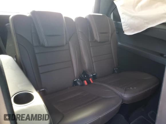 ✅ 2019 Mercedes-Benz GLS 63 AMG • VIN: 4JGDF7FE9KB240923 • Lot: 73303234. Listed on Copart with 50,454 mi. Free auction sales archive from the USA and detailed vehicle history report at DreamBid. Image 10.