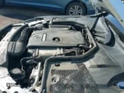 ✅ 2018 Mercedes-Benz C 300 • VIN: 55SWF4JB8JU259952 • Lot: 43535990. Wystawiony na IAAI z przebiegiem 135 066 mil. Bezpłatny archiwum sprzedaży aukcyjnych z USA i szczegółowy raport historii pojazdu na DreamBid. Zdjęcie 19.