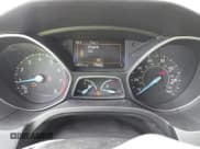 ✅ 2017 Ford Focus SE • VIN: 1FADP3K22HL216638 • Lot: 43291310. Wystawiony na IAAI z przebiegiem 126 321 mil. Bezpłatny archiwum sprzedaży aukcyjnych z USA i szczegółowy raport historii pojazdu na DreamBid. Zdjęcie 7.