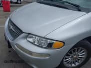 ✅ 2000 Chrysler Town & Country Limited • VIN: 1C4GP64L0YB525450 • Lot: 42272022. Listed on IAAI with 216,547 mi. Free auction sales archive from the USA and detailed vehicle history report at DreamBid. Image 6.