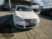 ✅ 2010 Volkswagen Jetta S • VIN: 3VWJZ7AJ2AM041283 • Лот: 94078695. Опубликован ранее на Copart с пробегом 169 764 миль. Бесплатный доступ к архиву аукционных продаж из США и подробный отчёт об истории автомобиля на DreamBid. Изображение 14.