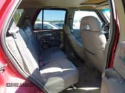 ✅ 1997 Chevrolet Blazer LS • VIN: 1GNDT13W0V2175348 • Lot: 41773422. Wystawiony na IAAI z przebiegiem 247 972 mil. Bezpłatny archiwum sprzedaży aukcyjnych z USA i szczegółowy raport historii pojazdu na DreamBid. Zdjęcie 8.