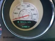 ✅ 2013 Dodge Challenger SXT • VIN: 2C3CDYAG7DH649523 • Lot: 47685015. Wystawiony na Copart z przebiegiem 217 583 mil. Bezpłatny archiwum sprzedaży aukcyjnych z USA i szczegółowy raport historii pojazdu na DreamBid. Zdjęcie 9.