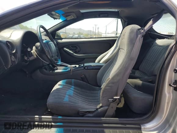 ✅ 2000 Pontiac Firebird Firebird • VIN: 2G2FS22K5Y2116047 • Lot: 58234695. Listed on Copart with 155,876 mi. Free auction sales archive from the USA and detailed vehicle history report at DreamBid. Image 7.