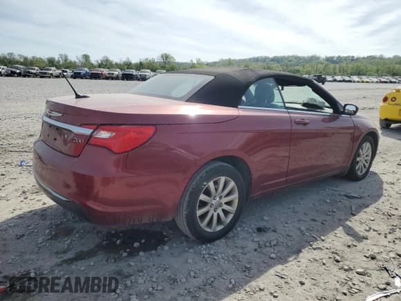 ✅ 2011 Chrysler 200 Touring • VIN: 1C3BC2EG7BN532650 • Lot: 54195715. Listed on Copart with 134,266 mi. Free auction sales archive from the USA and detailed vehicle history report at DreamBid. Image 3.