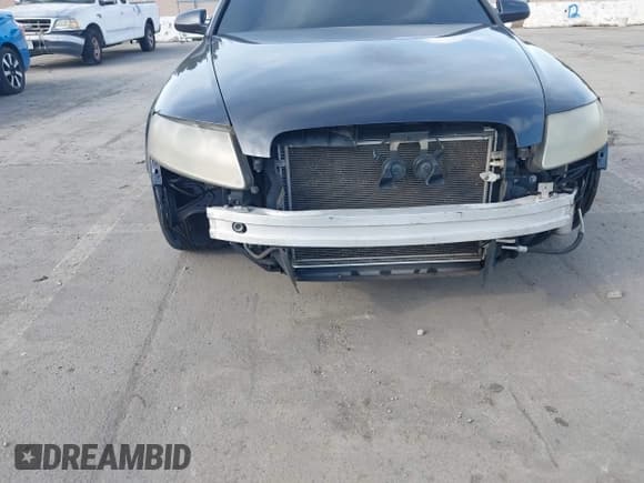 ✅ 2006 Audi A6 • VIN: WAUDG74F46N031524 • Лот: 43845029. Опубликован ранее на IAAI с пробегом 164 450 миль. Бесплатный доступ к архиву аукционных продаж из США и подробный отчёт об истории автомобиля на DreamBid. Изображение 6.