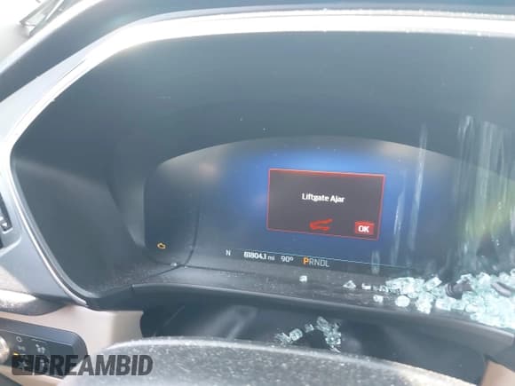 ✅ 2020 Ford Escape SE Sport Hybrid • VIN: 1FMCU9BZ6LUC38008 • Lot: 42143784. Wystawiony na IAAI z przebiegiem 81 804 mil. Bezpłatny archiwum sprzedaży aukcyjnych z USA i szczegółowy raport historii pojazdu na DreamBid. Zdjęcie 7.