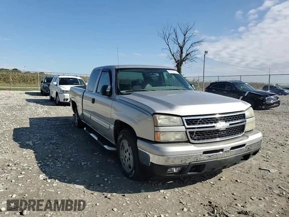 ✅ 2006 Chevrolet Silverado 1500 Work Truck • VIN: 2GCEC19Z461354055 • Лот: 72758004. Опубликован ранее на Copart с пробегом 72 321 миль. Бесплатный доступ к архиву аукционных продаж из США и подробный отчёт об истории автомобиля на DreamBid. Изображение 10.