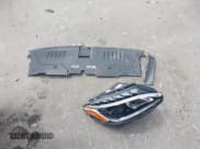 ✅ 2025 Genesis GV70 2.5T • VIN: 5NMMADTB6SH023630 • Lot: 42591244. Listed on IAAI with 5,484 mi. Free auction sales archive from the USA and detailed vehicle history report at DreamBid. Image 12.