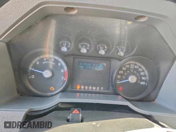 ✅ 2014 Ford F-250 XL • VIN: 1FT7X2A63EEA80705 • Лот: 96050595. Опубликован ранее на Copart с пробегом 147 913 миль. Бесплатный доступ к архиву аукционных продаж из США и подробный отчёт об истории автомобиля на DreamBid. Изображение 9.