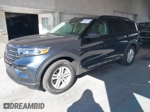 ✅ 2022 Ford Explorer XLT • VIN: 1FMSK7DHXNGA36820 • Lot: 43661515. Wystawiony na IAAI z przebiegiem 65 446 mil. Bezpłatny archiwum sprzedaży aukcyjnych z USA i szczegółowy raport historii pojazdu na DreamBid. Zdjęcie 17.