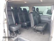 ✅ 2017 Ford Transit XL • VIN: 1FMZK1YM9HKA18930 • Lot: 42530193. Wystawiony na IAAI z przebiegiem 115 165 mil. Bezpłatny archiwum sprzedaży aukcyjnych z USA i szczegółowy raport historii pojazdu na DreamBid. Zdjęcie 8.