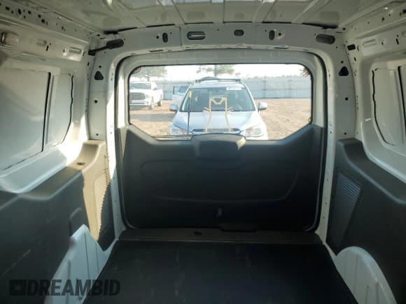 ✅ 2022 Ford Transit Connect XL • VIN: NM0LE7S23N1509908 • Lot: 46860845. Listed on Copart with 43,734 mi. Free auction sales archive from the USA and detailed vehicle history report at DreamBid. Image 10.