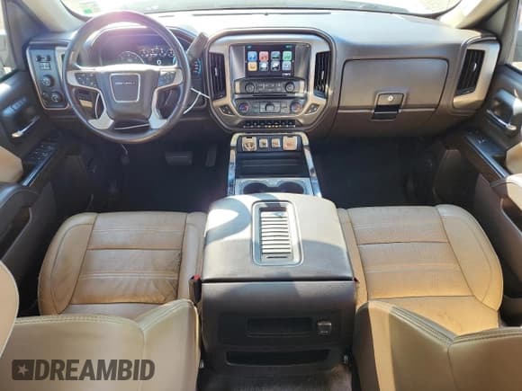 ✅ 2017 GMC Sierra 1500 Denali • VIN: 3GTU2PEJ3HG337078 • Lot: 85348425. Listed on Copart with 151,980 mi. Free auction sales archive from the USA and detailed vehicle history report at DreamBid. Image 8.