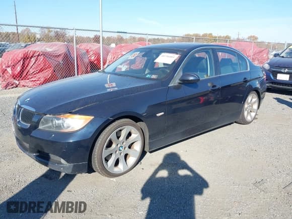 ✅ 2006 BMW 3 Series 330i • VIN: WBAVB33536AZ86617 • Lot: 40736005. Listed on IAAI with 139,015 mi. Free auction sales archive from the USA and detailed vehicle history report at DreamBid. Image 18.
