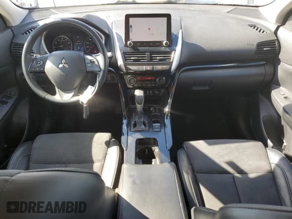 ✅ 2022 Mitsubishi Eclipse Cross SE • VIN: JA4ASWAA3NZ022600 • Lot: 71249695. Listed on Copart with 57,186 mi. Free auction sales archive from the USA and detailed vehicle history report at DreamBid. Image 8.