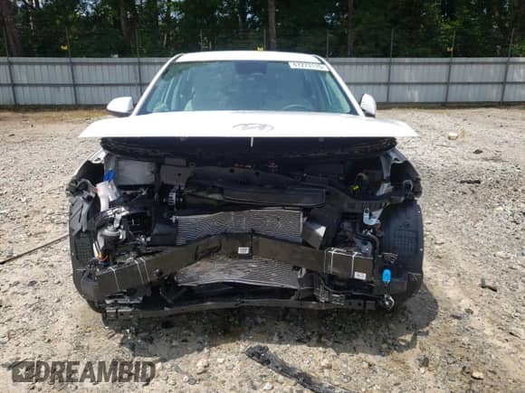 2025 Hyundai Kona SE with VIN KM8HA3AB5SU234479, listed as a Copart auction lot 67273115 with 2,546 mi miles and Salvage title. Bid and sale history available at DreamBid. Image 5.