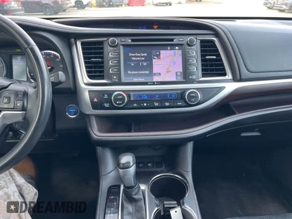 ✅ 2014 Toyota Highlander Limited • VIN: 5TDDCRFH5ES006584 • Лот: 41808224. Опубликован ранее на IAAI с пробегом 206 163 миль. Бесплатный доступ к архиву аукционных продаж из США и подробный отчёт об истории автомобиля на DreamBid. Изображение 6.