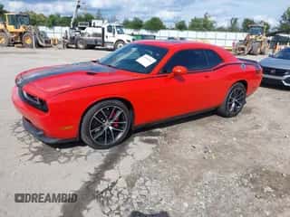 2009 Dodge Challenger SRT-8 z VIN 2B3LJ74W89H581856, wystawiony jako IAAI lot #43402204 z przebiegiem 93 540 mil mil oraz . Historia ofert i sprzedaży dostępna na DreamBid. Obrazek 2.