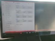 ✅ 2022 Tesla Model X • VIN: 7SAXCDE54NF364774 • Lot: 82361985. Wystawiony na Copart z przebiegiem 10 404 mil. Bezpłatny archiwum sprzedaży aukcyjnych z USA i szczegółowy raport historii pojazdu na DreamBid. Zdjęcie 9.