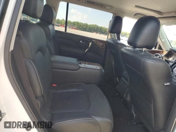 ✅ 2018 Infiniti QX80 • VIN: JN8AZ2NEXJ9191017 • Лот: 68650505. Опубликован ранее на Copart с пробегом 172 492 миль. Бесплатный доступ к архиву аукционных продаж из США и подробный отчёт об истории автомобиля на DreamBid. Изображение 11.