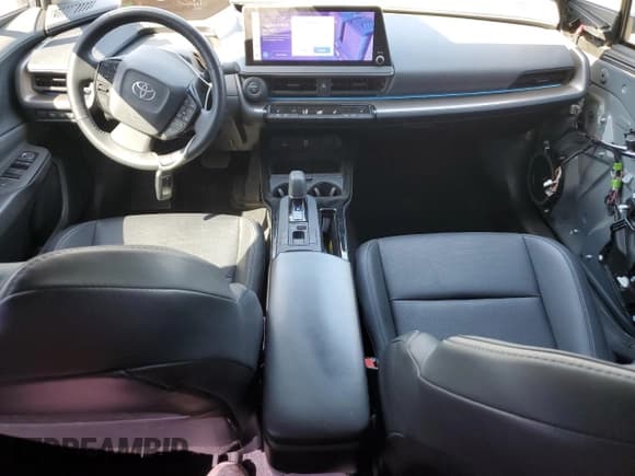 ✅ 2024 Toyota Prius XLE • VIN: JTDACAAU9R3015224 • Лот: 87007985. Опубликован ранее на Copart с пробегом 34 679 миль. Бесплатный доступ к архиву аукционных продаж из США и подробный отчёт об истории автомобиля на DreamBid. Изображение 8.