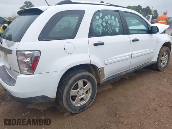 ✅ 2007 Chevrolet Equinox LS • VIN: 2CNDL13F876043528 • Лот: 41905094. Опубликован ранее на IAAI с пробегом 249 411 миль. Бесплатный доступ к архиву аукционных продаж из США и подробный отчёт об истории автомобиля на DreamBid. Изображение 4.