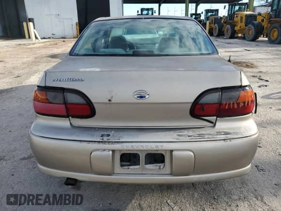 2000 Chevrolet Malibu с VIN 1G1ND52J5Y6162544, выставлен на аукционе Copart как лот 83882544 с пробегом Не указан миль и Списание • Salvage title. История ставок и продаж доступна на DreamBid. Изображение 6.