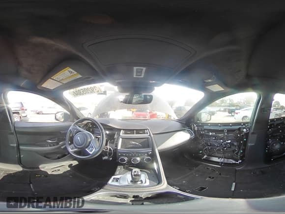 ✅ 2018 Jaguar E-Pace First Edition • VIN: SADFL2FXXJ1Z01457 • Lot: 39205304. Listed on Copart with Not provided. Free auction sales archive from the USA and detailed vehicle history report at DreamBid. Image 14.