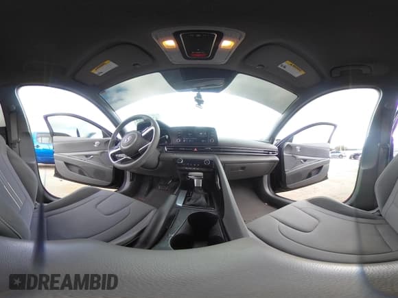 ✅ 2023 Hyundai Elantra SEL • VIN: KMHLM4AG8PU452121 • Лот: 43403084. Опубликован ранее на IAAI с пробегом 51 412 миль. Бесплатный доступ к архиву аукционных продаж из США и подробный отчёт об истории автомобиля на DreamBid. Изображение 18.