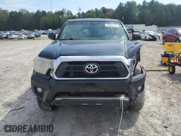 ✅ 2013 Toyota Tacoma • VIN: 5TFUU4EN0DX052467 • Lot: 80960105. Wystawiony na Copart z przebiegiem 209 276 mil. Bezpłatny archiwum sprzedaży aukcyjnych z USA i szczegółowy raport historii pojazdu na DreamBid. Zdjęcie 5.