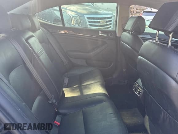 ✅ 2016 Kia Cadenza Premium • VIN: KNALN4D7XG5214226 • Лот: 74809724. Опубликован ранее на Copart с пробегом 123 481 миль. Бесплатный доступ к архиву аукционных продаж из США и подробный отчёт об истории автомобиля на DreamBid. Изображение 6.