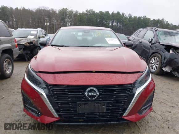 ✅ 2024 Nissan Altima SV • VIN: 1N4BL4DV6RN373627 • Lot: 43848931. Listed on IAAI with 35,229 mi. Free auction sales archive from the USA and detailed vehicle history report at DreamBid. Image 6.