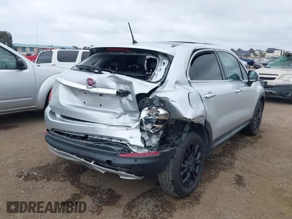 ✅ 2016 FIAT 500X Lounge • VIN: ZFBCFYDT0GP328920 • Lot: 42159126. Listed on IAAI with 74,576 mi. Free auction sales archive from the USA and detailed vehicle history report at DreamBid. Image 6.