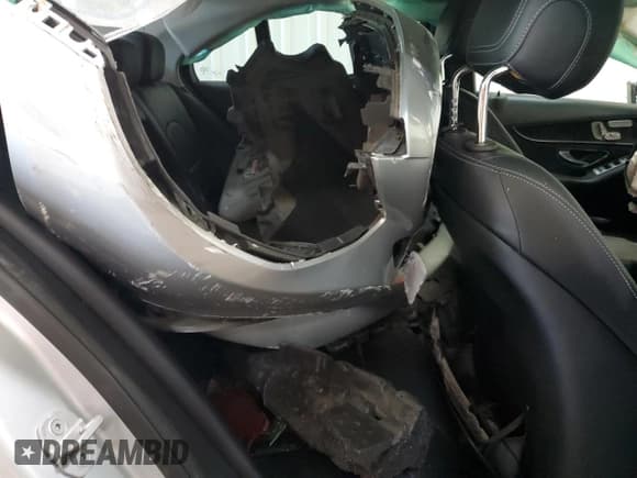 ✅ 2015 Mercedes-Benz C 300 Luxury • VIN: 55SWF4KB0FU014293 • Lot: 68344555. Listed on Copart with Not provided. Free auction sales archive from the USA and detailed vehicle history report at DreamBid. Image 10.