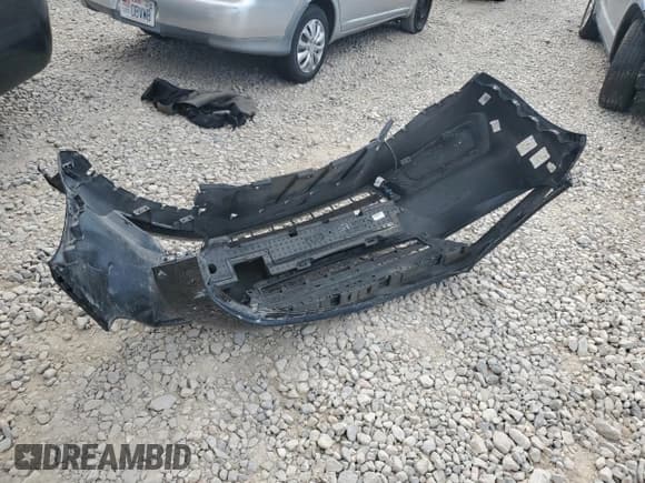 ✅ 2019 Chevrolet Impala LS • VIN: 1G11Y5S33KU146527 • Лот: 70497524. Опубликован ранее на Copart с пробегом 38 068 миль. Бесплатный доступ к архиву аукционных продаж из США и подробный отчёт об истории автомобиля на DreamBid. Изображение 12.